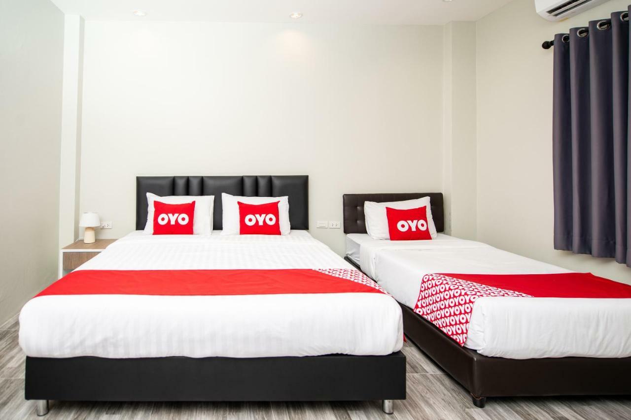 Готель Oyo 259 Baan Napatr Бангтао-Біч Екстер'єр фото