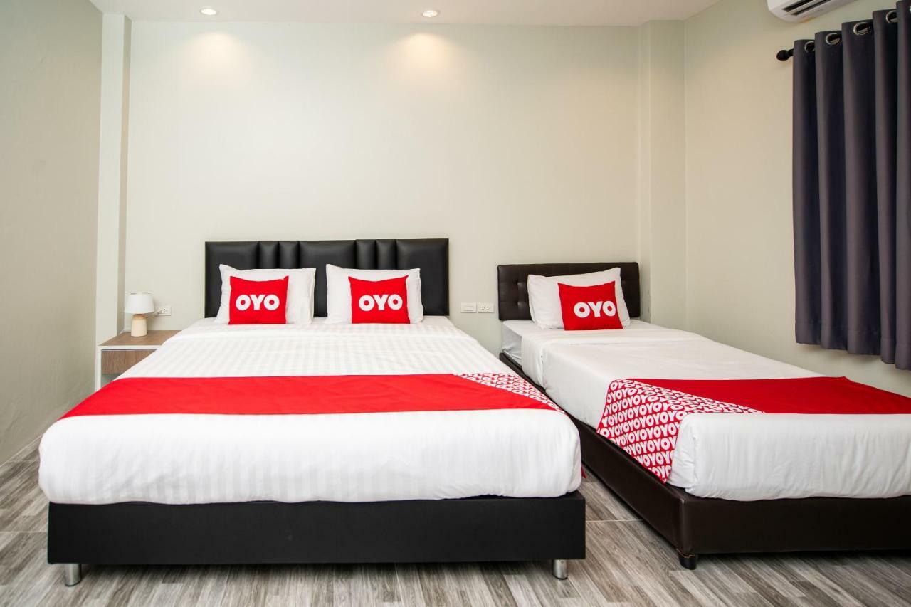 Готель Oyo 259 Baan Napatr Бангтао-Біч Екстер'єр фото